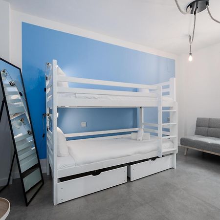Luxurious Apartment With Sea Views Blue Suites B2-103 Манилва Екстериор снимка