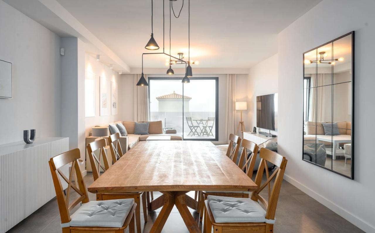 Luxurious Apartment With Sea Views Blue Suites B2-103 Манилва Екстериор снимка
