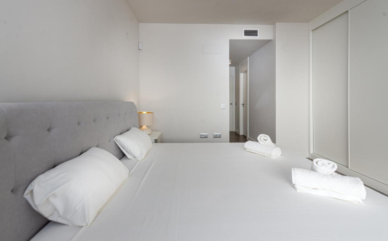 Luxurious Apartment With Sea Views Blue Suites B2-103 Манилва Екстериор снимка